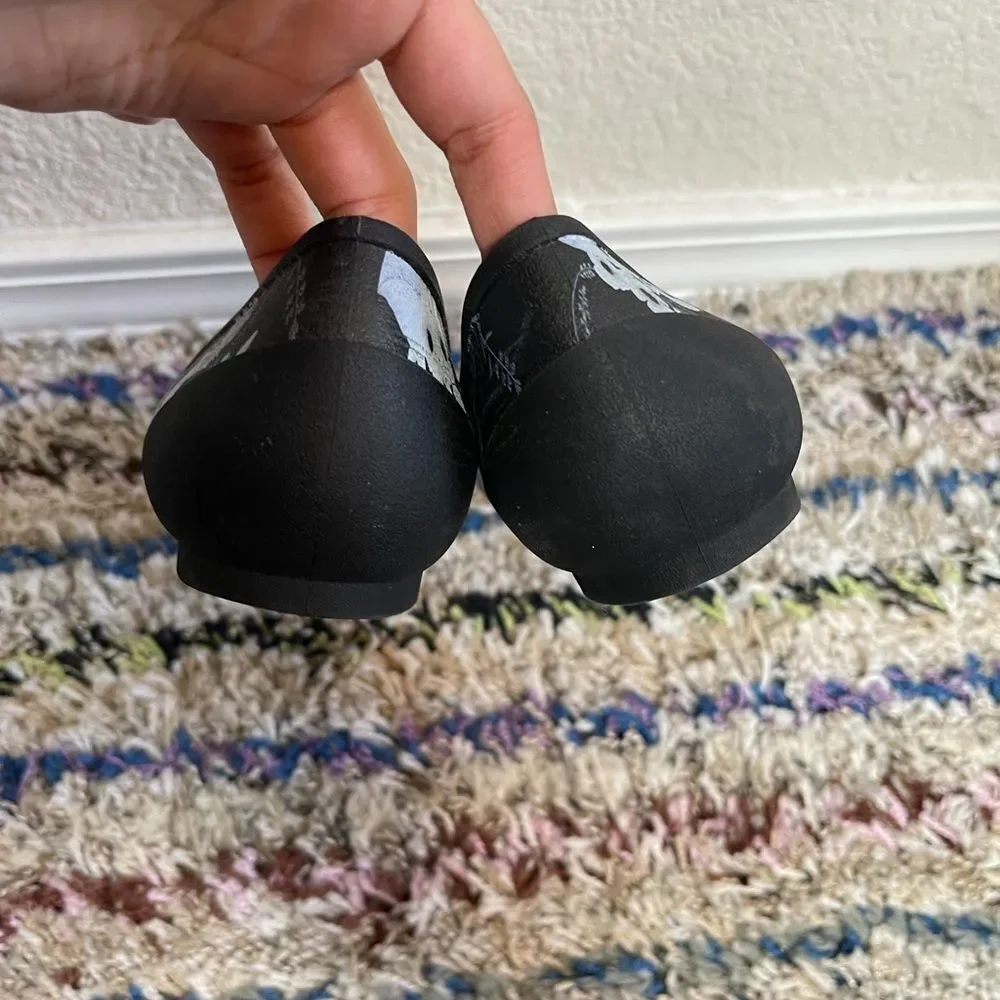CROCS has pointed